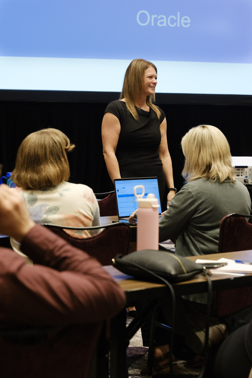 Nicole at the IOFM Oracle Peer To Peer Roundtable